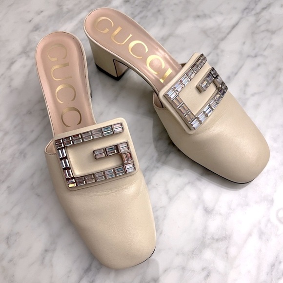 GUCCI
Malaga Kid Crystal Square G Madelyn Mules 37  ivory - Picture 1 of 10